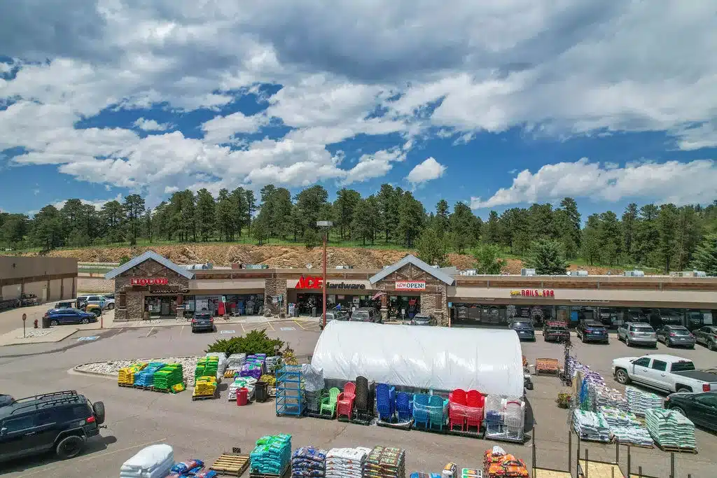 Moore Lumber - Evergreen