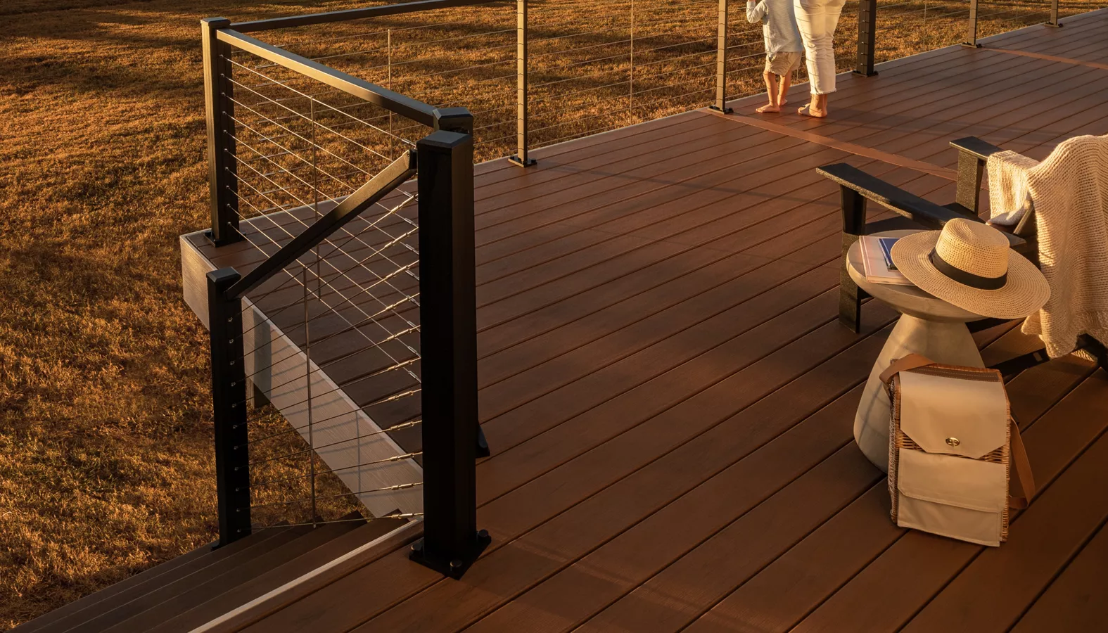 Jasper Decking Beauty