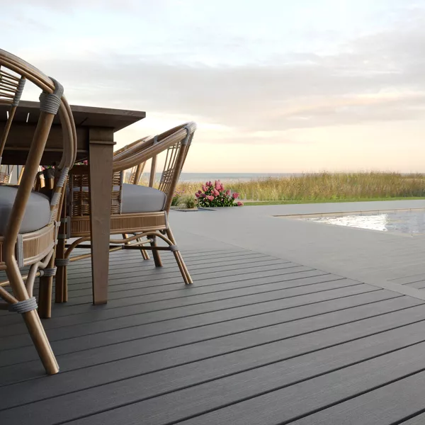 Trex Transcend® Lineage™ Composite Decking Sample